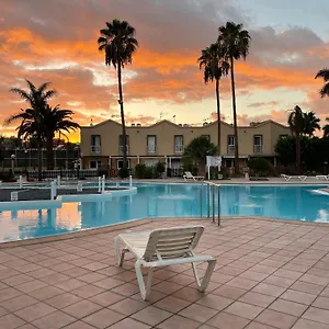 Luz Villa